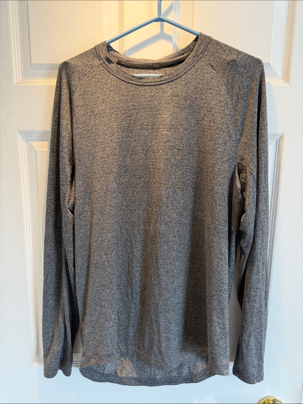 lululemon athletica Men's Long Sleeve Crew - Heather Charcoal Gray